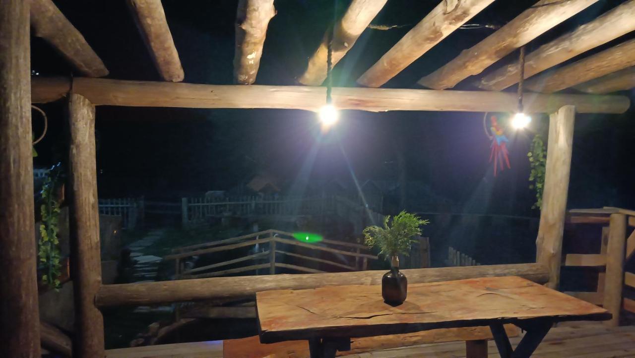 Chales E Camping Do Robinho 1 เซาโตเมตัสเลตราส ภายนอก รูปภาพ