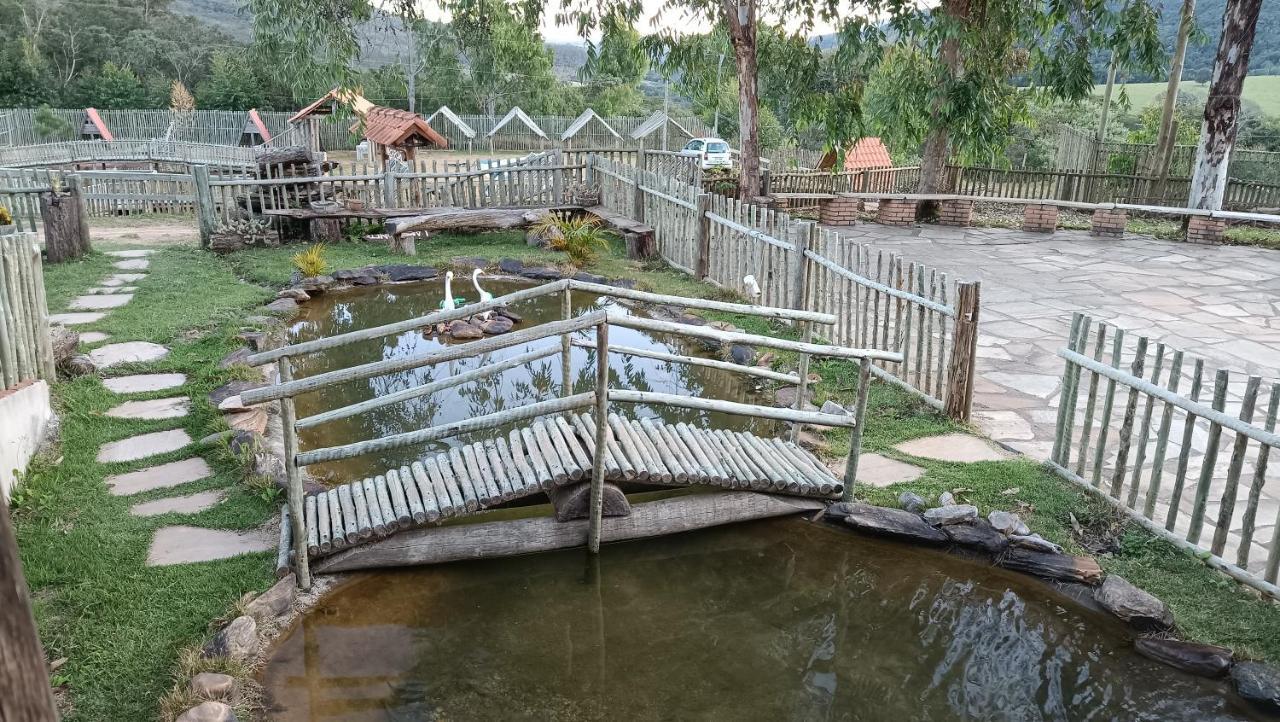 Chales E Camping Do Robinho 1 เซาโตเมตัสเลตราส ภายนอก รูปภาพ