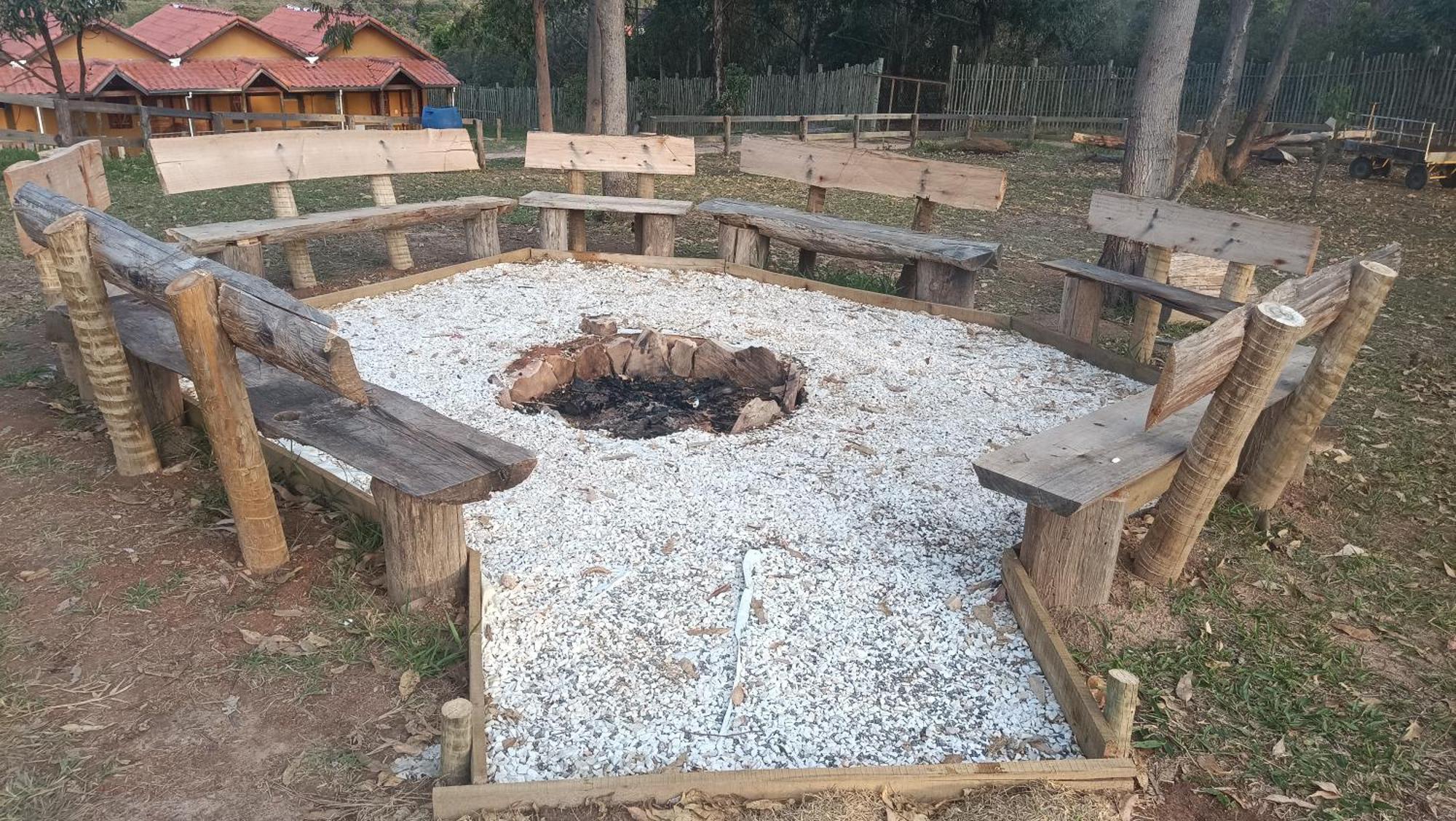 Chales E Camping Do Robinho 1 เซาโตเมตัสเลตราส ภายนอก รูปภาพ